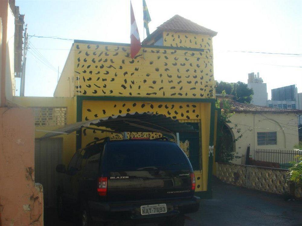Hotel Pousada And Safari Cuiabá Esterno foto